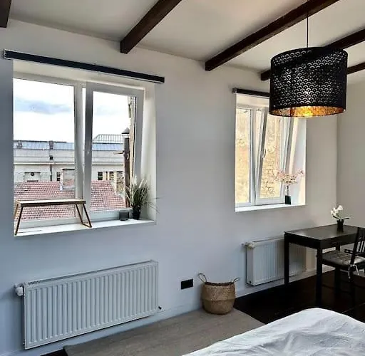 Apartment Historic Charm Your Old Town Retreat *